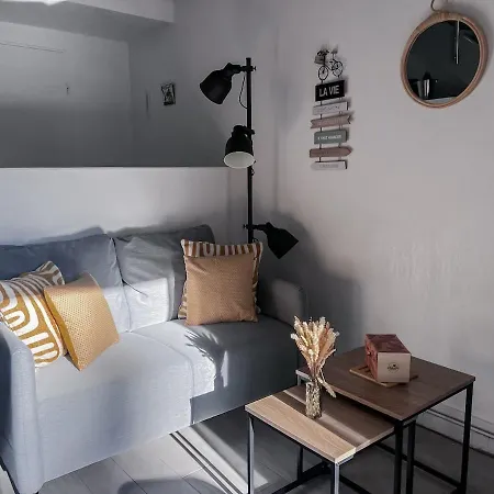 La Parenthese Bandolaise - Parking Prive - Climatisation - Calme Апартаменты Бандоль