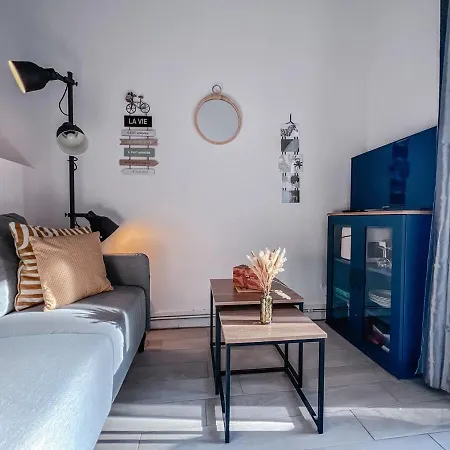 Апартаменты La Parenthese Bandolaise - Parking Prive - Climatisation - Calme
